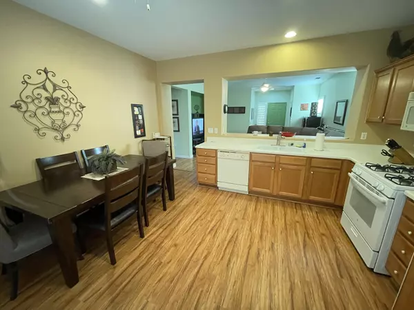 Palm Desert, CA 92211,78473 Hampshire AVE