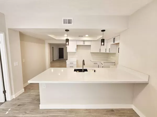 Coachella, CA 92236,52119 Calle Techa