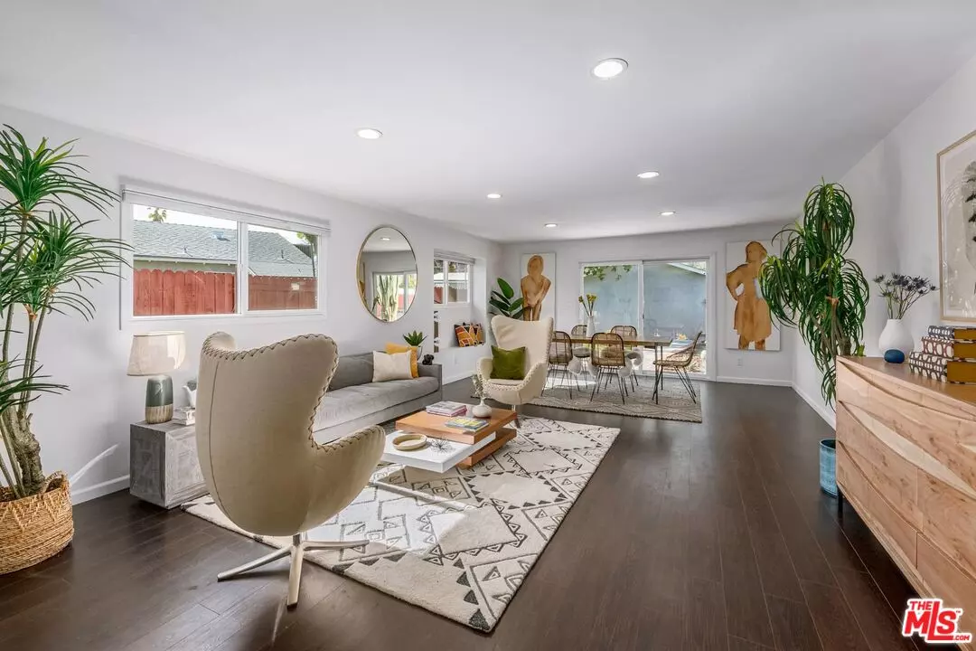 West Hills, CA 91307,6919 PLATT AVE