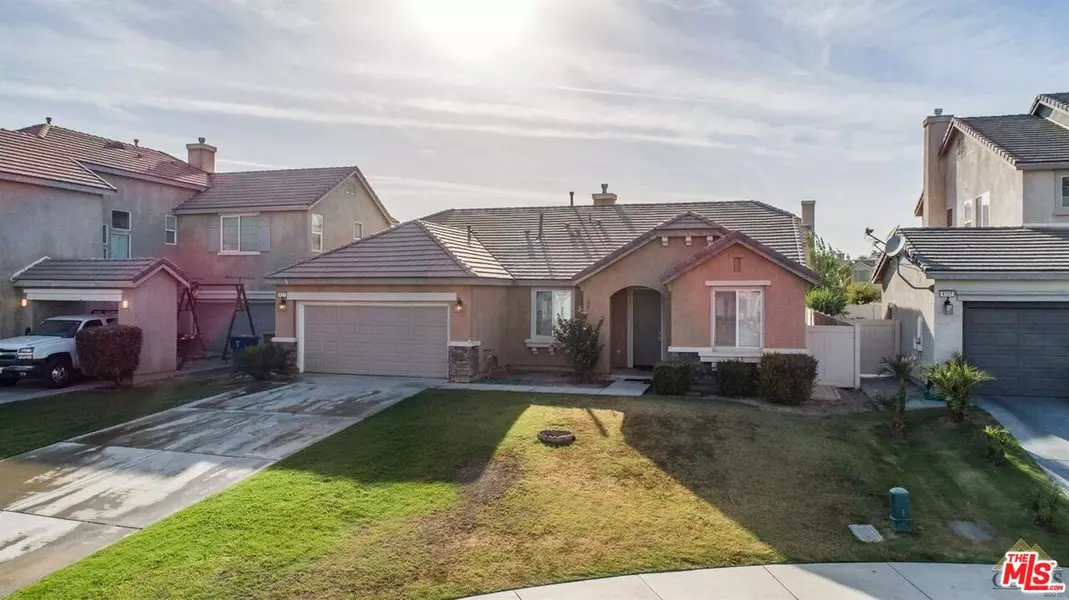 4111 WINDY WALK CT, Bakersfield, CA 93311