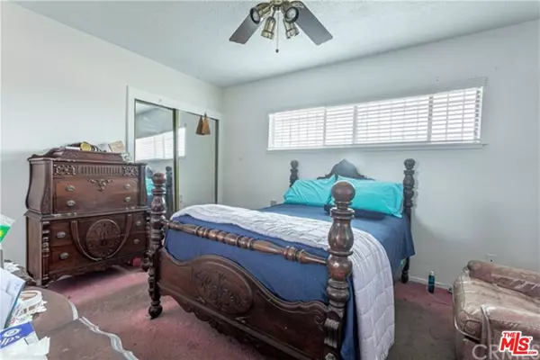 Compton, CA 90220,804 E 145TH ST