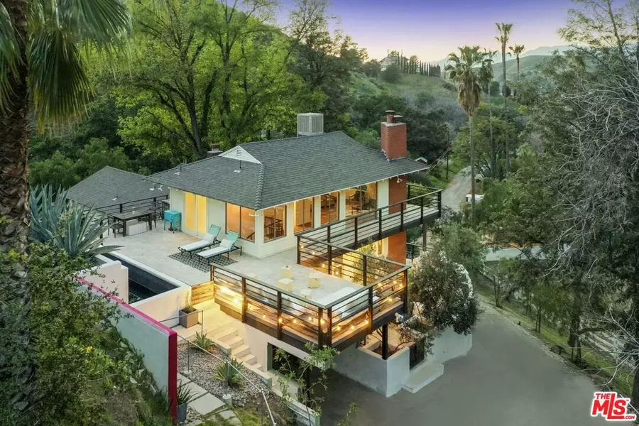 9609 WORNOM AVE, Sunland, CA 91040