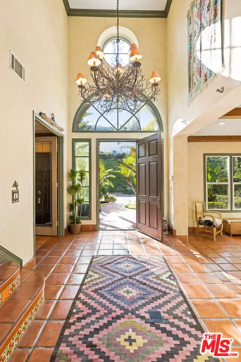 Calabasas, CA 91302,3714 AVENIDA CALLADA