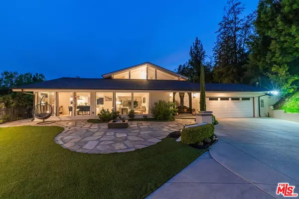 3777 DEERVALE DR, Sherman Oaks, CA 91403