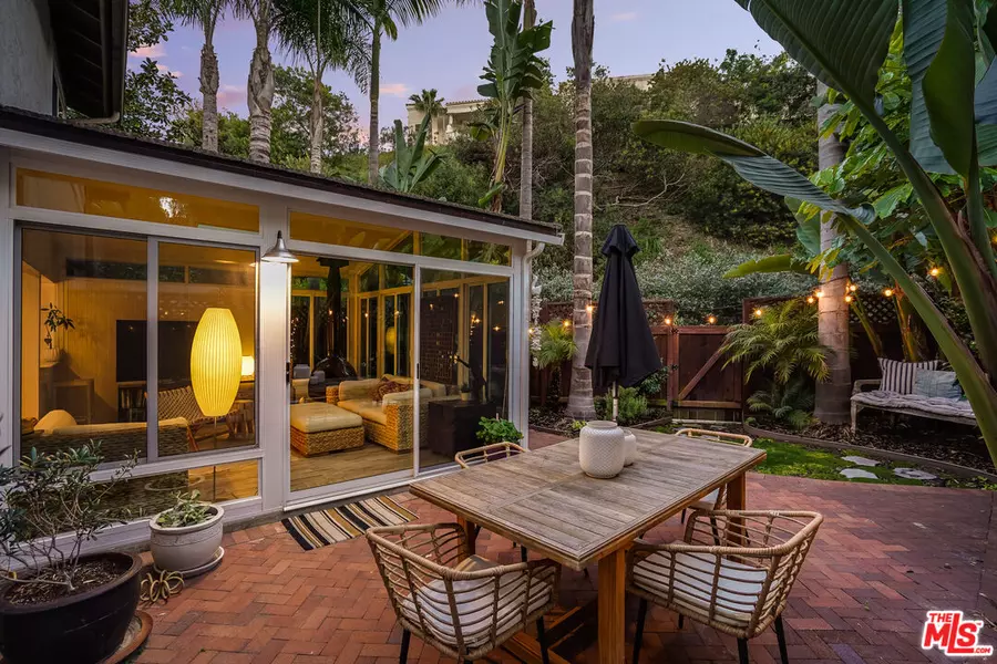 511 TURFWOOD LN, Solana Beach, CA 92075