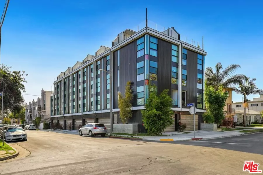 11335 Pearl ST, Los Angeles, CA 90064