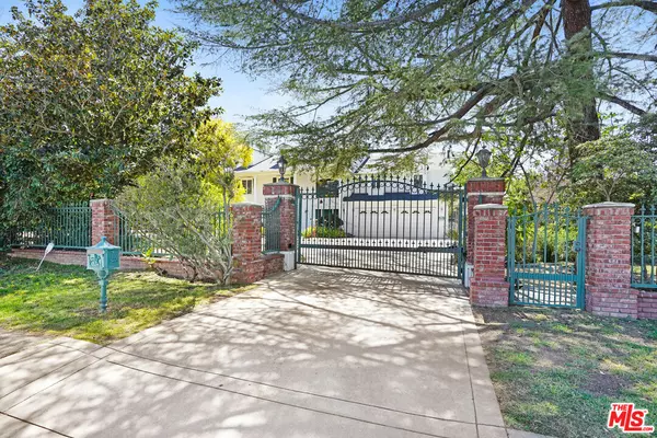 Sun Valley, CA 91352,10500 PENROSE ST