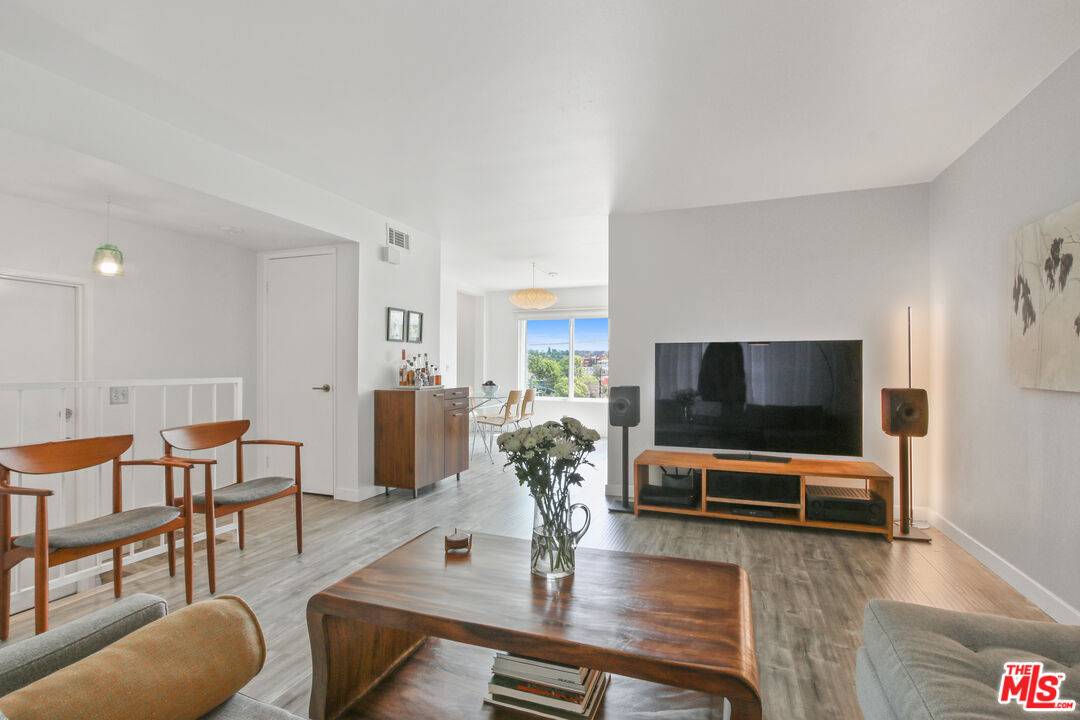 720 WATERLOO ST #2, Los Angeles, CA 90026