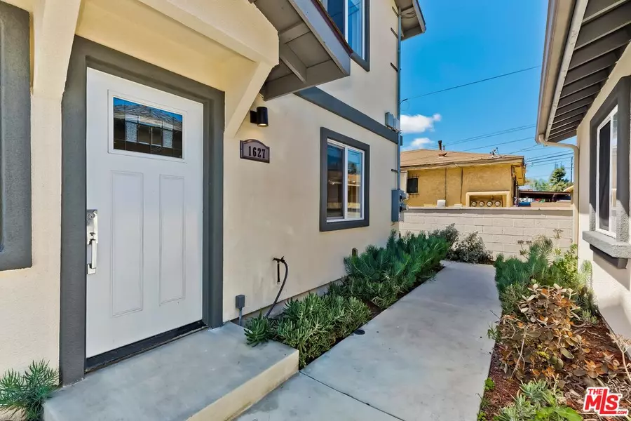 1627 W SUMMIT ST, Long Beach, CA 90810