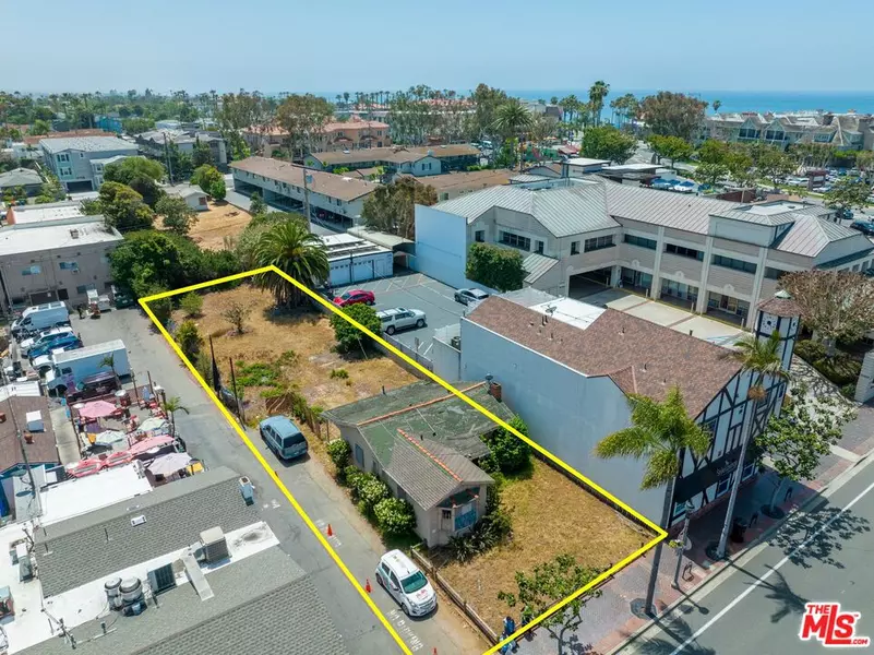 363 CARLSBAD VILLAGE DR, Carlsbad, CA 92008