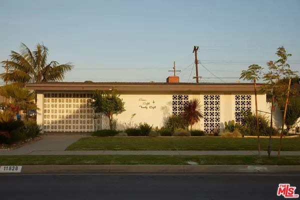 Downey, CA 90241,11828 HORLEY AVE