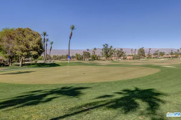 Palm Desert, CA 92211,77042 PAUMA VALLEY WAY #3020