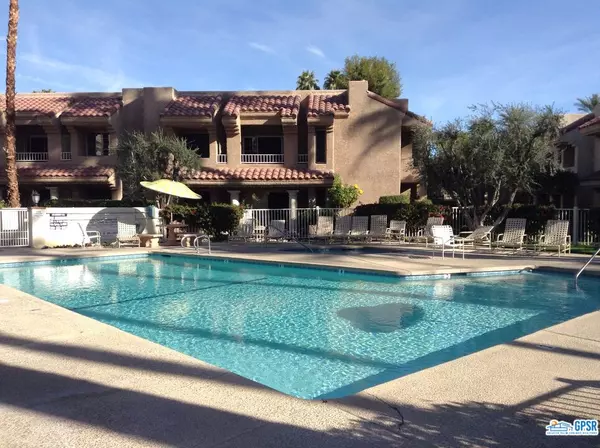 Palm Springs, CA 92264,2700 LAWRENCE CROSSLEY RD #61