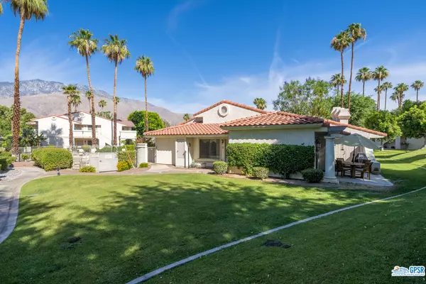 505 S FARRELL DR #C15, Palm Springs, CA 92264