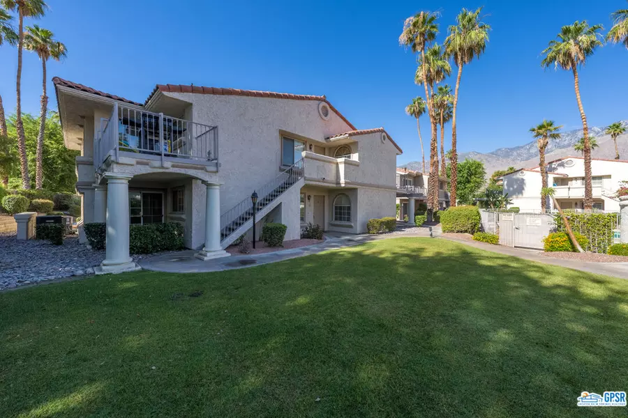 505 S FARRELL DR #B13, Palm Springs, CA 92264