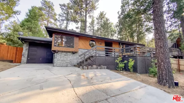 54165 LINGER LN, Idyllwild, CA 92549