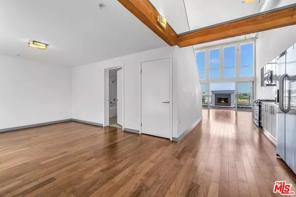 Marina Del Rey, CA 90292,4215 GLENCOE AVE #PH-402