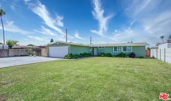 Whittier, CA 90605,9705 WALTHALL AVE