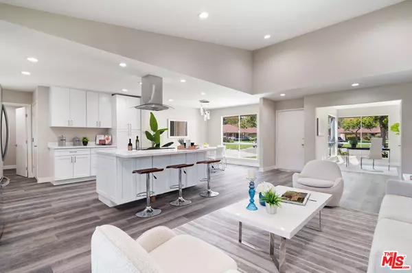 Camarillo, CA 93012,13201 VILLAGE 13