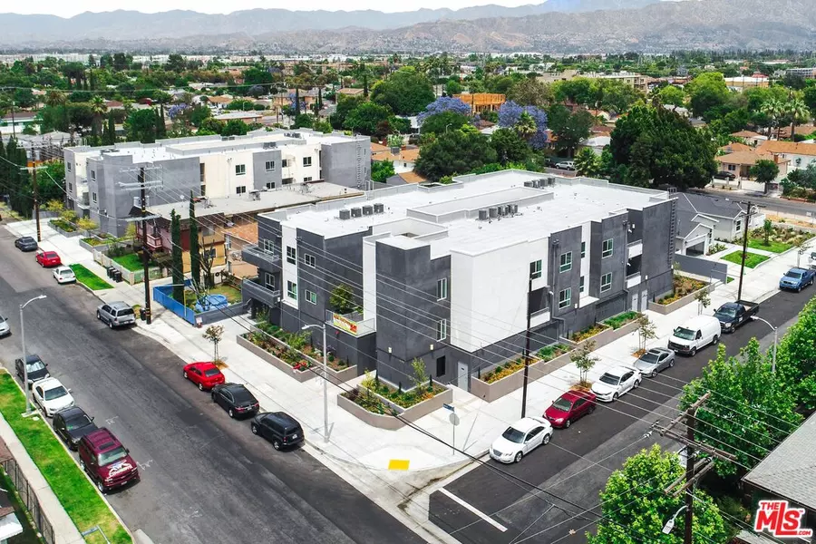 6302 Beck Ave, North Hollywood, CA 91606