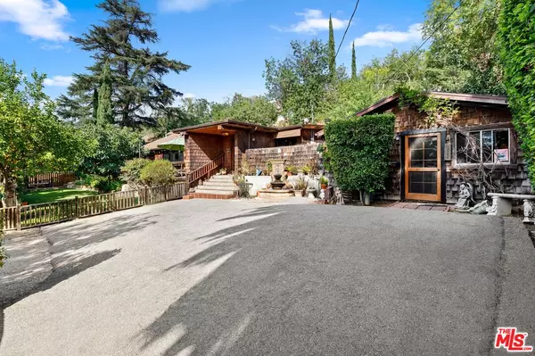 640 Redfield Ave, Los Angeles, CA 90042