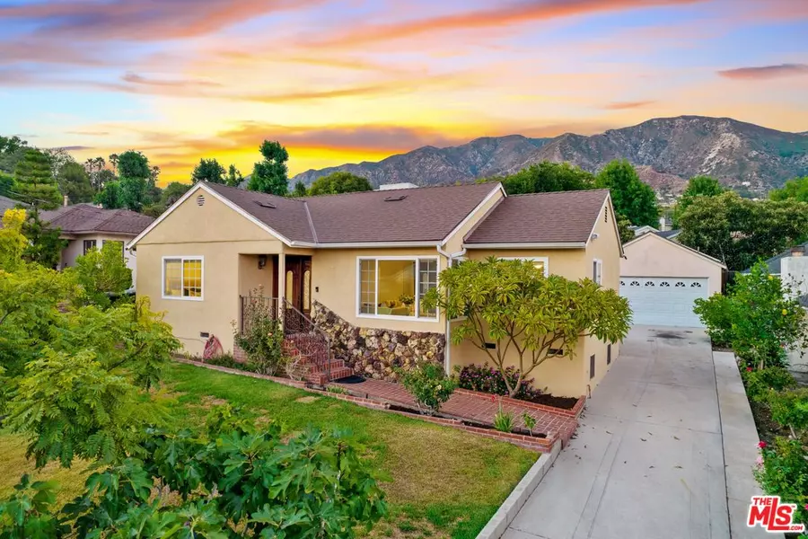 3249 Alabama St, La Crescenta, CA 91214