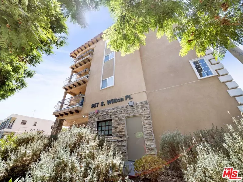 957 S Wilton Pl ##5, Los Angeles, CA 90019