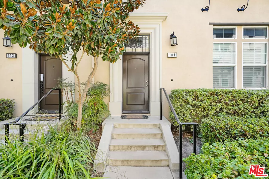 4456 Owens St #104, Corona, CA 92883