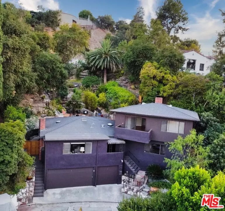 Los Angeles, CA 90027,3758 Arbolada Rd