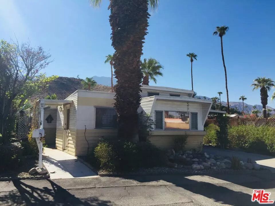 Palm Springs, CA 92264,155 Laguna Dr