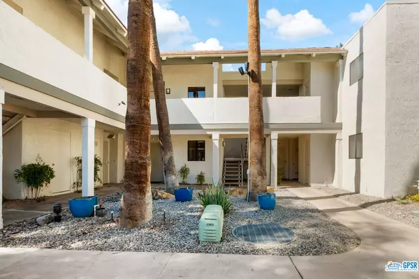 Palm Springs, CA 92262,325 E Via Escuela #321