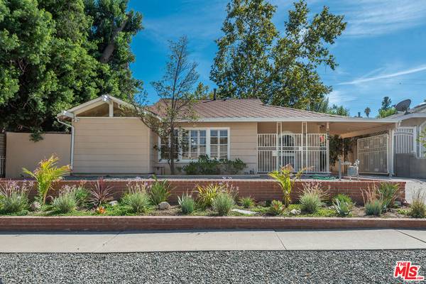 18246 Valley Vista Blvd, Tarzana, CA 91356