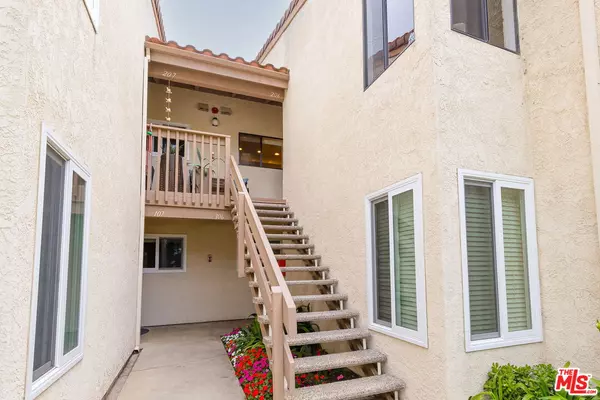 16521 Grunion #206, Huntington Beach, CA 92649