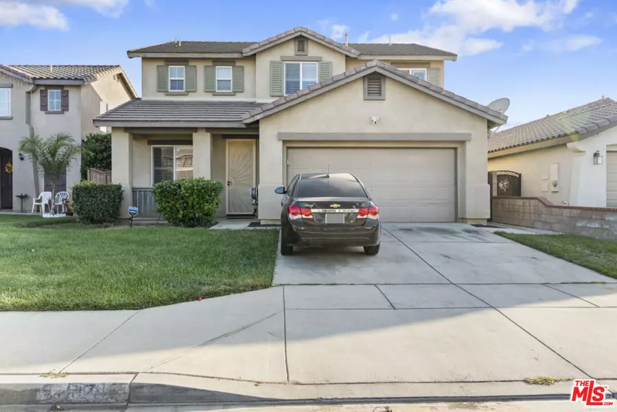 1107 Marigold Dr, Perris, CA 92571