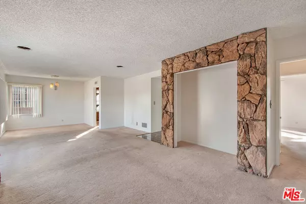 Gardena, CA 90249,13312 Spinning Ave