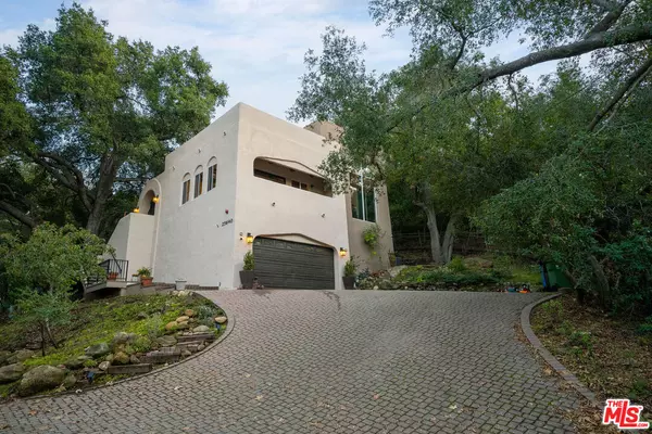 Calabasas, CA 91302,25640 Wildwood Dr