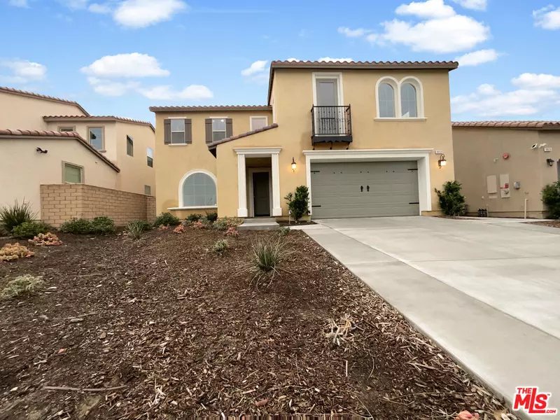 18630 Big Cedar Dr, Canyon Country, CA 91387