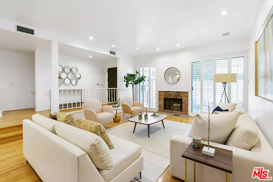 2322 Century Hl, Los Angeles, CA 90067
