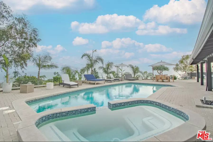 3651 Mcanany Way, Malibu, CA 90265