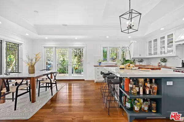 Pacific Palisades, CA 90272,716 Greentree Rd