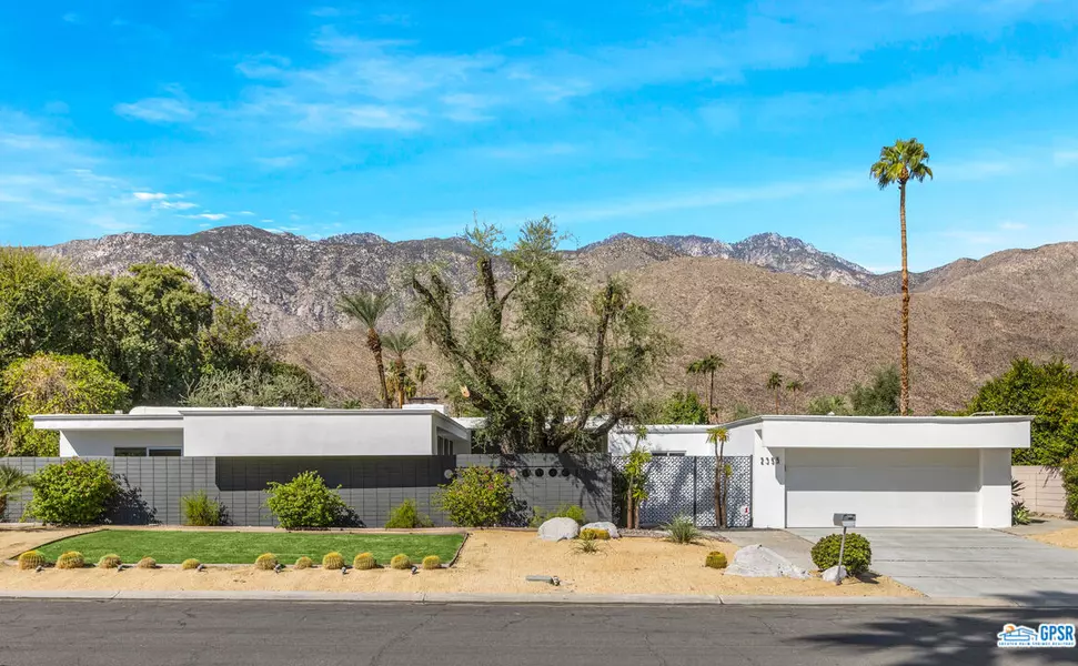 2355 S Yosemite Dr, Palm Springs, CA 92264