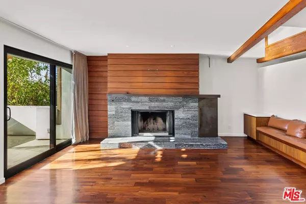 Santa Monica, CA 90405,2409 6th St