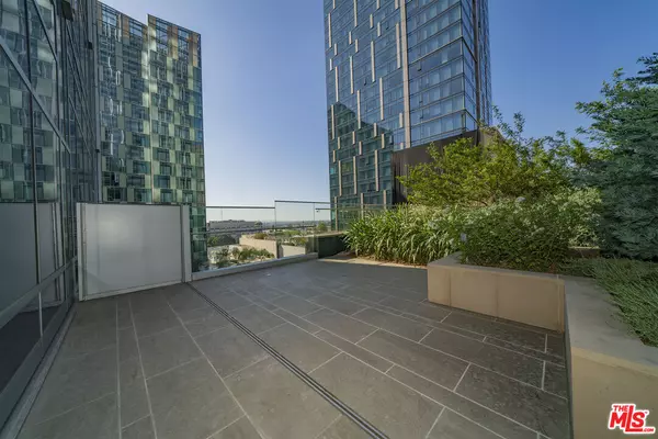 877 Francisco St #922,  Los Angeles,  CA 90017