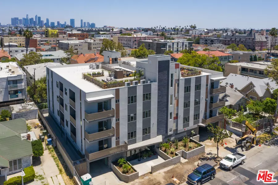 820 S Wilton Pl #404, Los Angeles, CA 90005