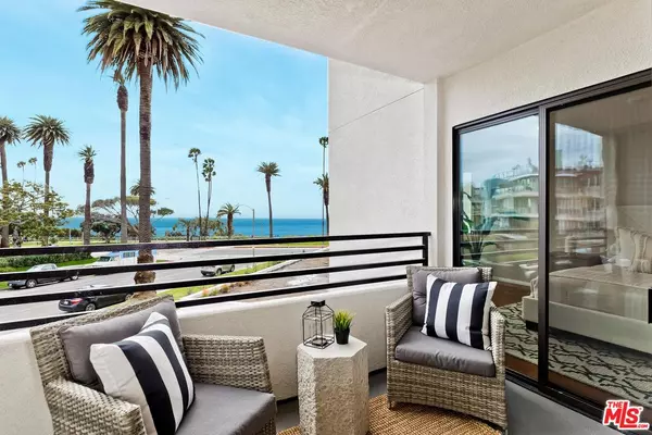 311 Ocean Ave #205, Santa Monica, CA 90402