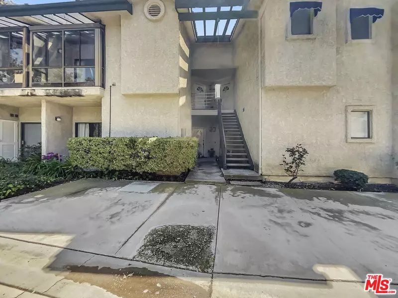 5738 Skyview Way #D, Agoura Hills, CA 91301