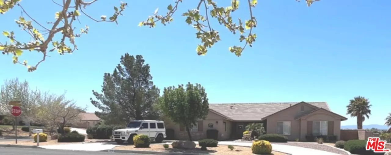 13491 Paraiso Rd, Apple Valley, CA 92308