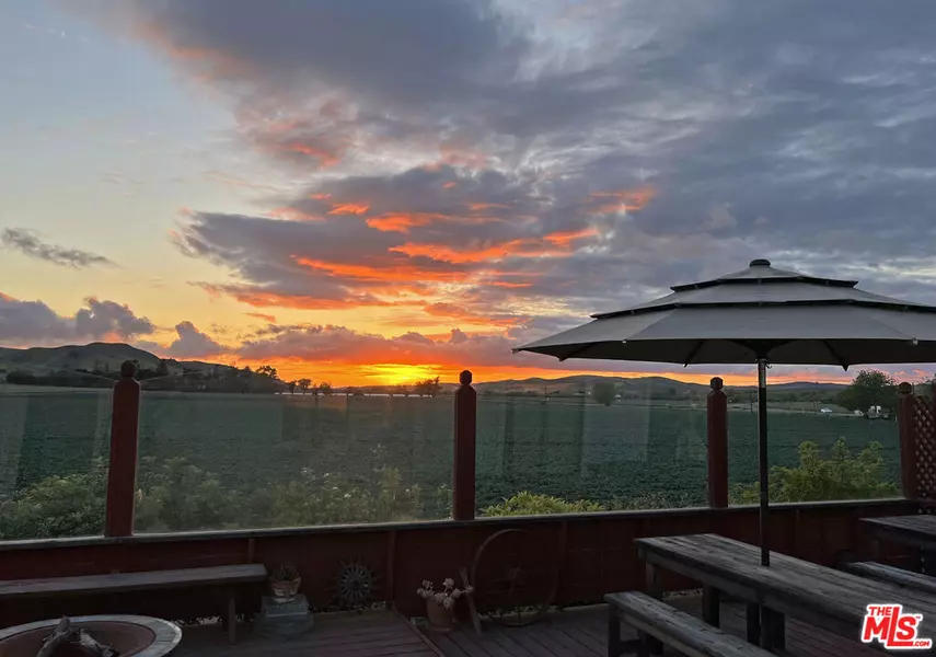 105 Main St, Los Alamos, CA 93440