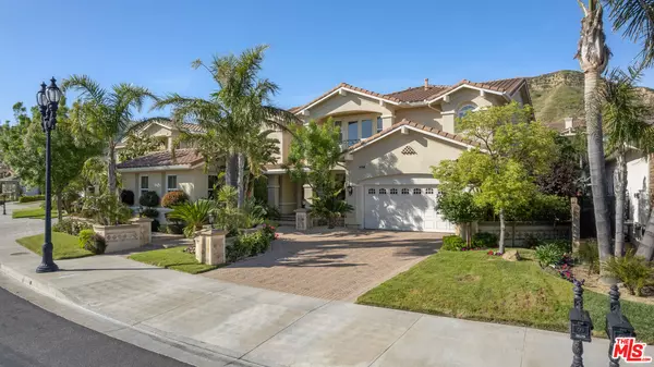 Porter Ranch, CA 91326,20379 Via Botticelli