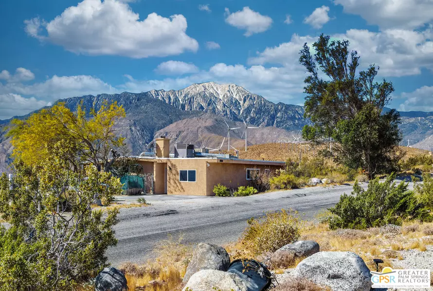 15234 Painted Hills Rd, White Water, CA 92282